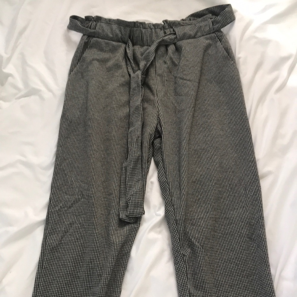 Houndstooth Ankle Pants